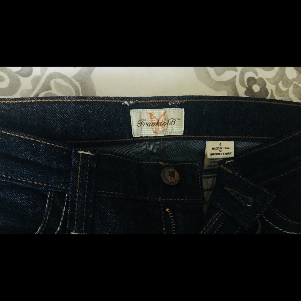 Cute dark wash Frankie B jeans